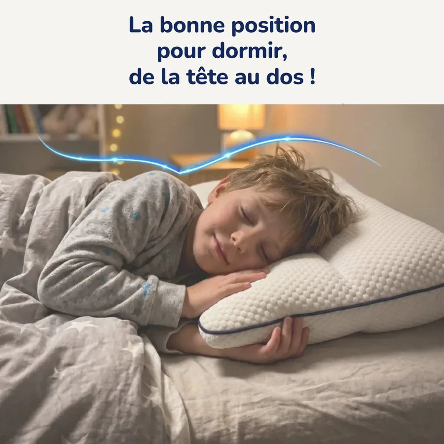 Enfant qui dort dans une bonne position, de la tête au dos